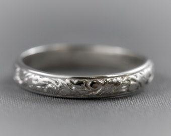 Sterling Silver Floral Patterned Ring