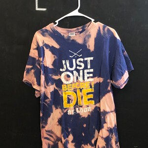 Bleach Dyed Bues T-Shirt - Large