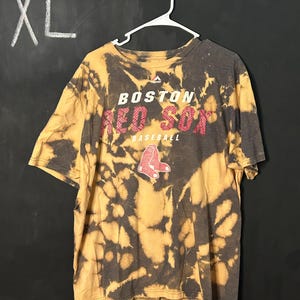Bleach Dyed Boston Red Sox T-Shirt - XL