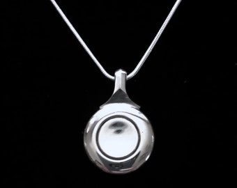 Flute Key Necklace with matching silver plated snake chain. Plateau (closed hole key)