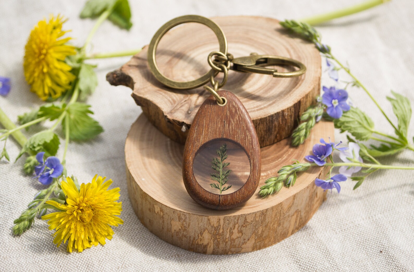 Dried herb boho keyring. Key organizer. Botanical resin key Etsy