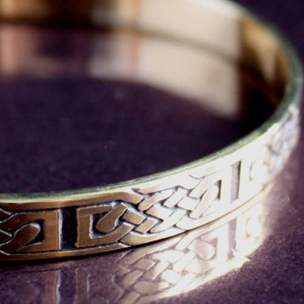 Celtic Bracelet,  Celtic gift, Irish Bracelet, Made in Ireland,Irish gift ,Steampunk Jewelry, Women's jewelry, Men's Jewelry, knotwork