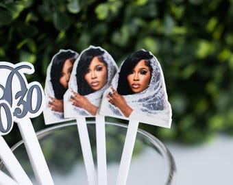 Custom 30th Birthday Drink Stirrers with Face, Funny Cocktail Sticks for Party Drinks