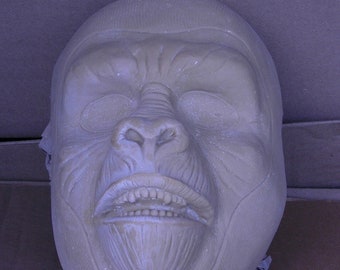 WOW!! Famous Monsters of Filmland "Planet of the Apes" Don Post Gorilla 2nd series face only