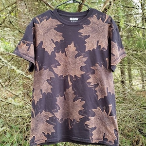 Herbst Maple Leaf Bleach Gedruckt schwarzes T-Shirt * Made To Order Größen XS-10XL *
