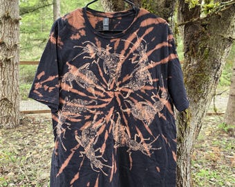 Earwig Spiral Tee