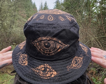 Crying Eyeball Bucket Hat