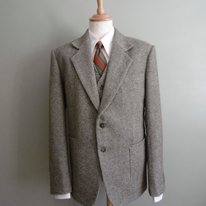 Mens late 1930/ early 1940&#39;s tweed country suit three piece  (Reproduction)