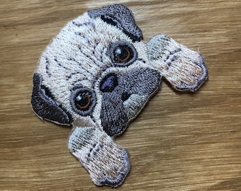 Pug dog to iron out 4 cm x 4 cm - your favorite dog!