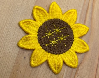 Sonnenblumen Patch zum Aufnähen - 7,5 cm - Sommer Blüten floral Country Blumen Flicken Cottagecore Romantik Garten gelbe Blüte