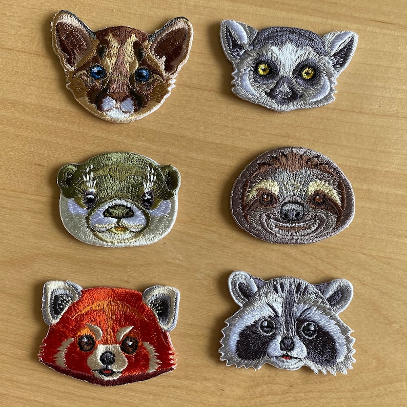 Cute wild animal faces as iron-on patches to choose from Red Panda Otter Mountain Lion Sloth Lemur Jungle Outdoors Patch alle 6 im Set