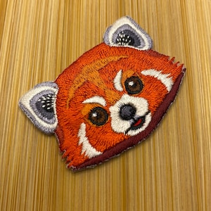 Cute wild animal faces as iron-on patches to choose from Red Panda Otter Mountain Lion Sloth Lemur Jungle Outdoors Patch image 2