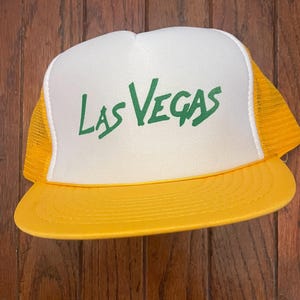 Vintage Trucker Hat Snapback Baseball Cap Fitzgeralds Las Vegas Nevada Vacation Tourist Travel