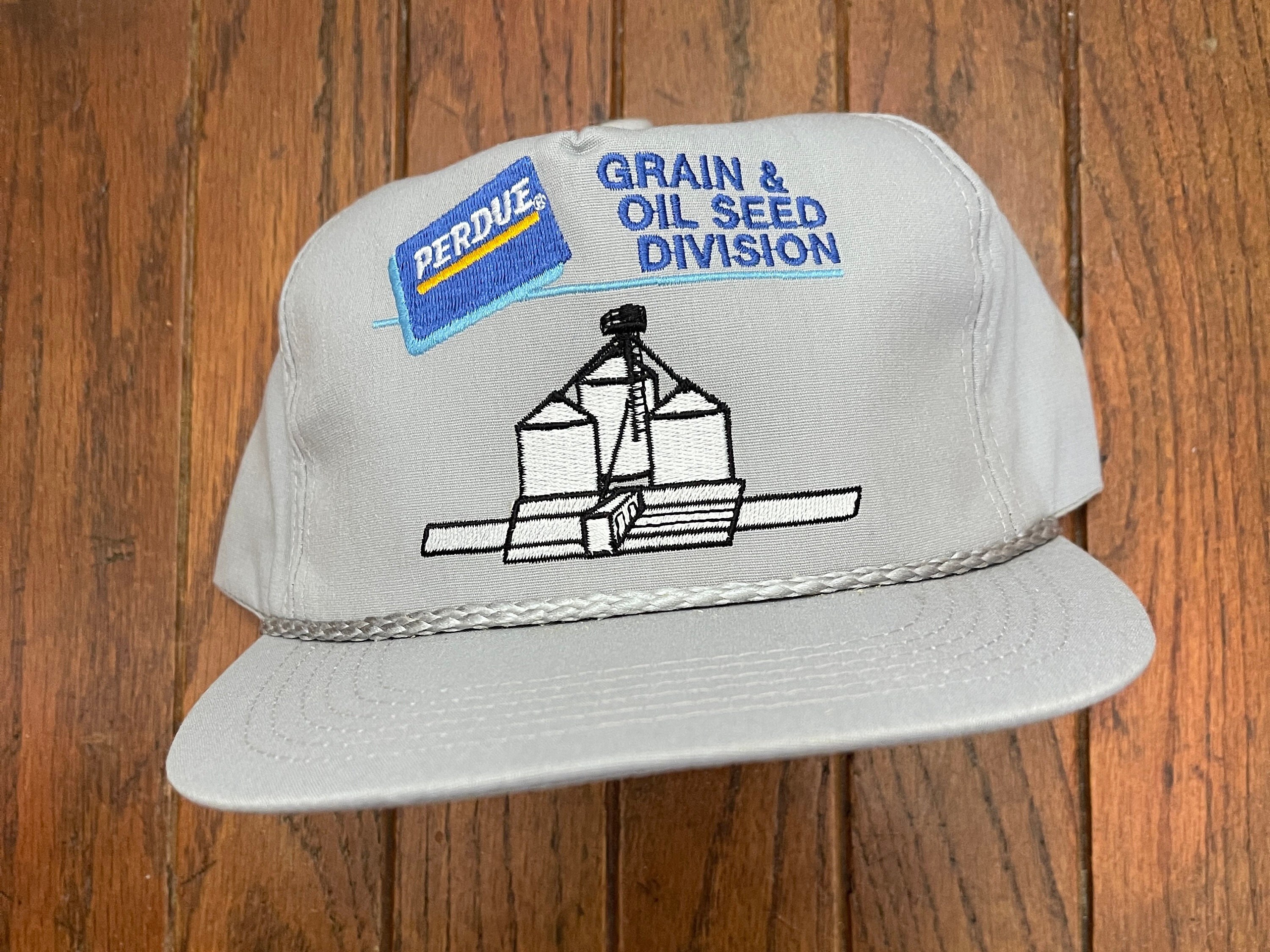Vintage Trucker Hat Snapback Baseball Cap Pioneer Seed Corn Clunette Grain Elevator Indiana Farming Agriculture K Brand Products Made In USA