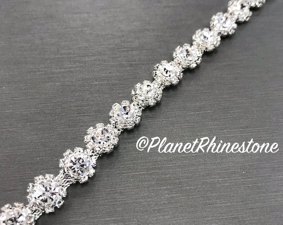 Silver Small Flower Rhinestone Trim #0104