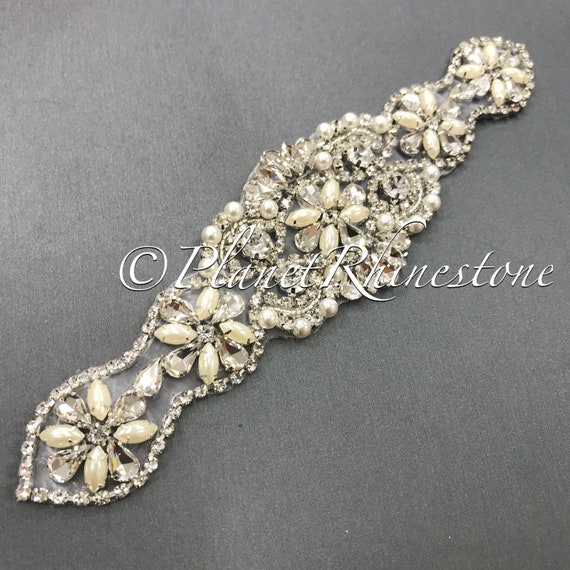 Iron-on Crystal Pearl Applique #IA-5