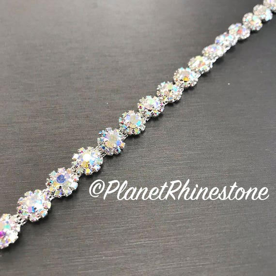 Aurora Borealis (AB) Small Flower Rhinestone Trim #0104