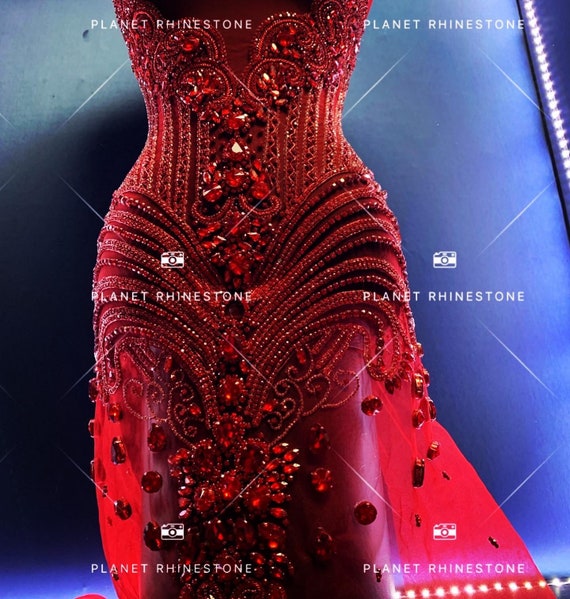 JLO RED