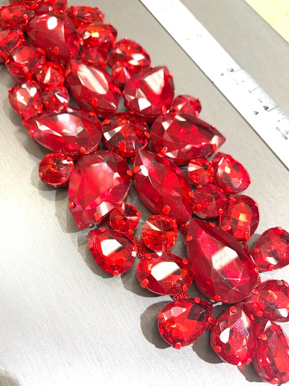 Red crystal Applique