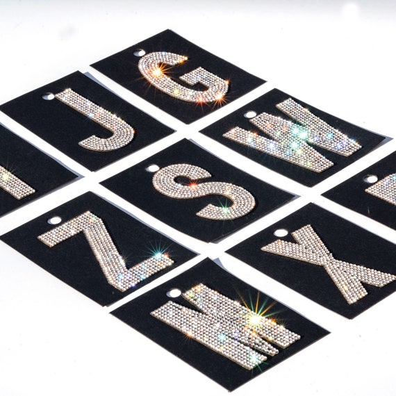 Lettere termoadesive con strass da 7,6 cm/toppa con lettera in cristallo -   Italia