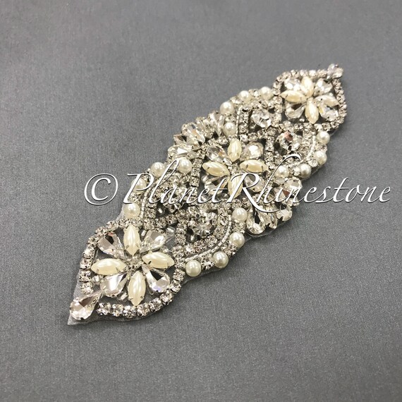 Iron-on Crystal Pearl Applique #IA-4