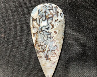 Stick agate cabochon