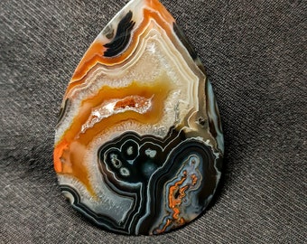 A stunningly beatiful rare Turkish agate cabochon