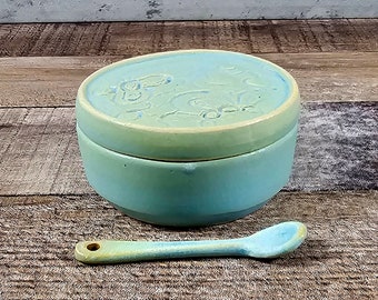 Ceramic salt cellar with lid and matching spoon. Wheel thrown. Turquoise glaze. Pepper pot. Kitchen spice container. Handmade covered dish.