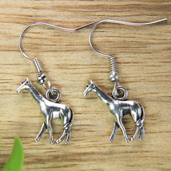silver giraffe charm