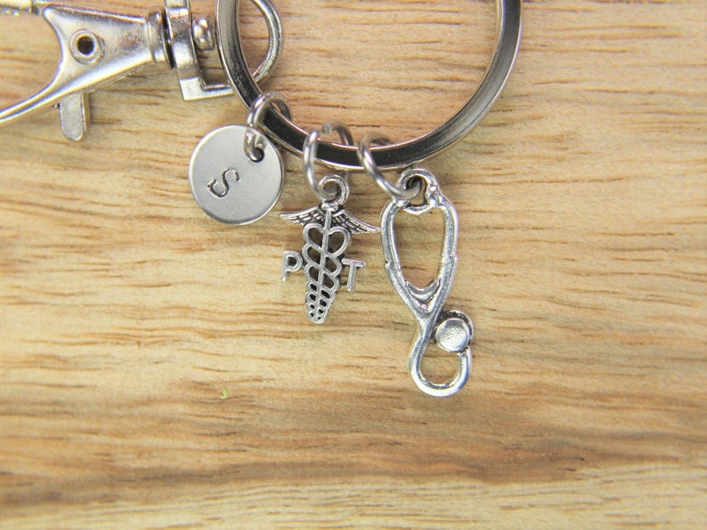 Physical Therapist Caduceus Keychain Doctor Nurse Gift PT Charm Medical Student Gift Stethoscope Gift Personalized Initial Keychain