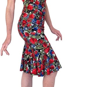 Floral Ruffle Hem Tango Skirt: Red & Blue Pencil Skirt