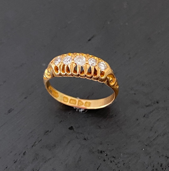 Antique Diamond Five Stone 18K Gold Ring - Cheste… - image 1