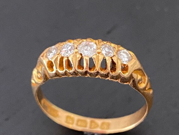 Antique Diamond Five Stone 18K Gold Ring - Cheste… - image 4