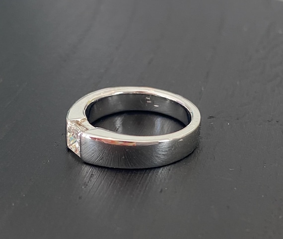 Diamond Platinum Solitaire Ring - image 3