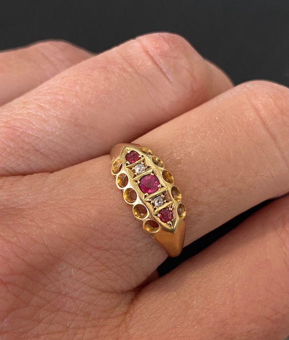 Antique Ruby Diamond 18K Gold Ring - Birmingham 1… - image 2