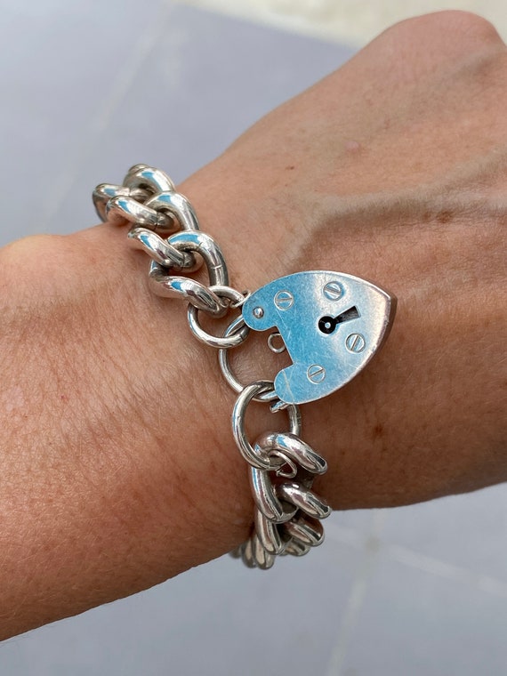 Vintage Gate Bracelet With Heart Padlock Clasp - 1970s