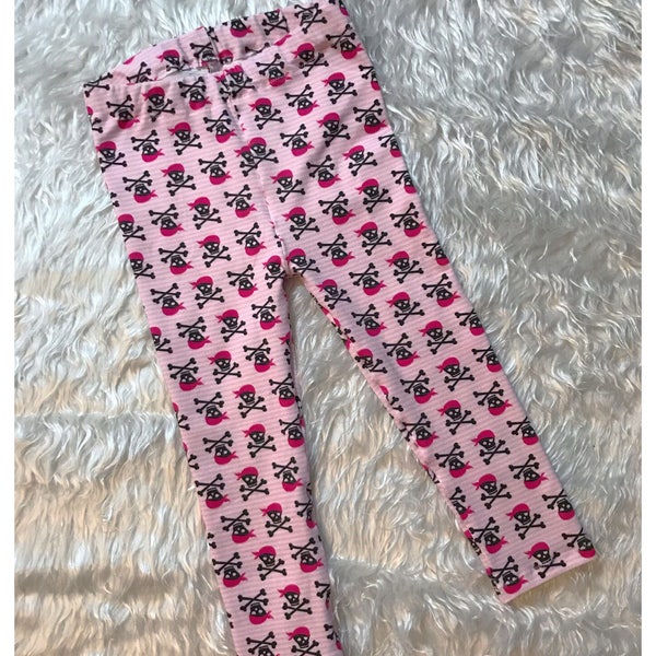 Girly Pirate Leggings, baby leggings, toddler leggings, girl leggings, girl pirate, pirate skulls, skull leggings, Gasparilla, pink stripes