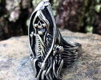 Grim Reaper with Scythe Ring - R36