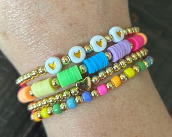 Bracciale con perline colorate – Bracciale elastico estivo, gioielli arcobaleno, bracciale impilabile divertente, regalo colorato per lei