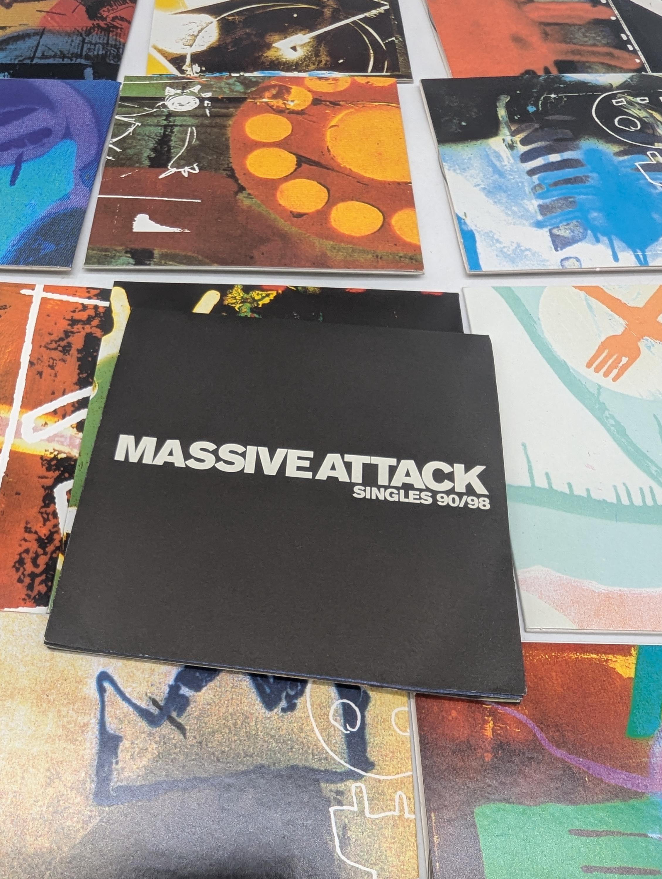 Massive Attack – Singles 90/98 Limited Box Set Trip Hop Art