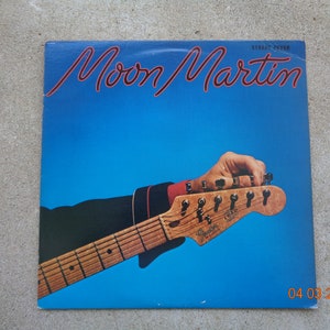 Moon Martin Street Fever ST-12099
