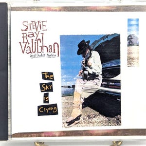 Stevie Ray Vaughan The Sky Is Crying CD – 1991 Epic Blues‑Rock Album, SRV Rare, Vintage Posthumous Release Collector’s Disc