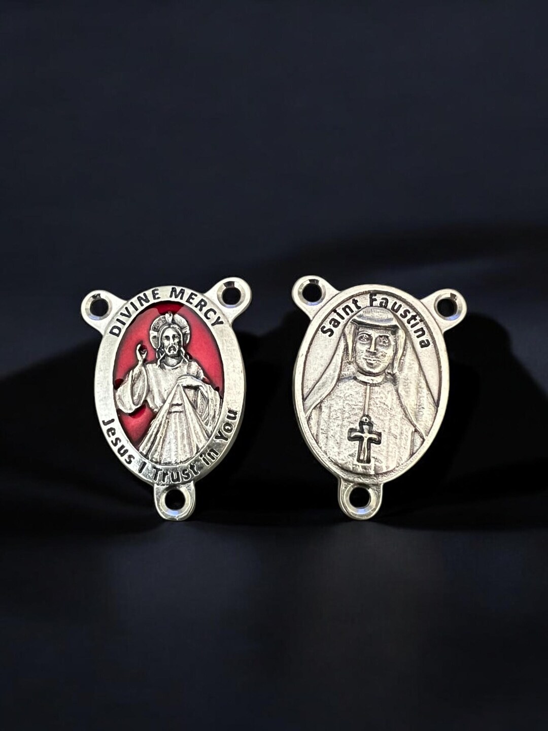 Catholic Rosary Center Medal | Divine Mercy of Jesus With Saint ...