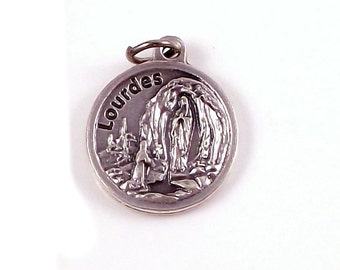 Our Lady of Lourdes With St Bernadette Medal With Prayer | Italian Rosary Parts