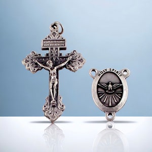 Katholische Rosenkranz-Teile | Pardon Kruzifix | Heilig-Geist-Mittelpunkt-Medaille | Italienische Rosenkranz-Teile