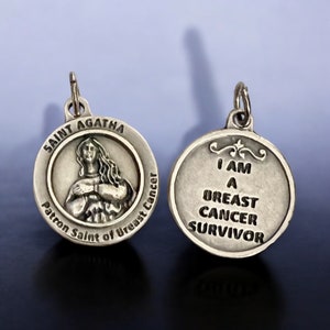 Médaille des survivantes du cancer du sein, sainte Agathe, patronne des patientes atteintes du cancer du sein, fabriquée en Italie