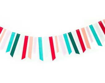 Christmas Paper Garland - Ticker Tape Banner | Holiday Banner - Christmas Garland - Christmas Banner - Holiday Party Decorations - Oui Party