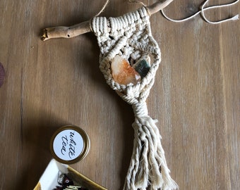 Modern Macrame Plant or Crystal Holder | 2 crystals included