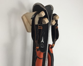 Veritcal Single Ski Wall Rack