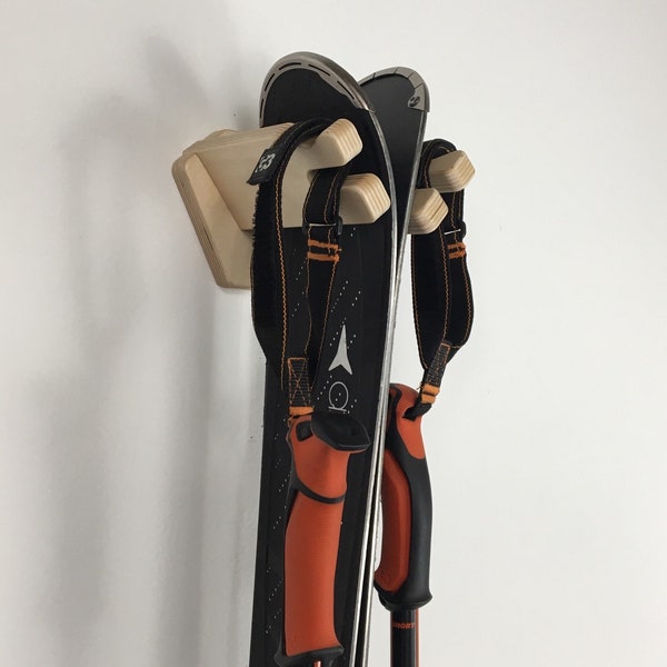 Veritcal Single Ski Wall Rack